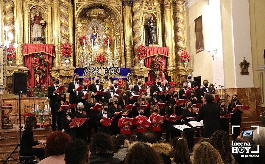 GALERÍA: La Coral Lucentina vuelve a abrir las fiestas con su tradicional Concierto de Navidad GALERÍA: La Coral Lucentina vuelve a abrir las fiestas con su tradicional Concierto de Navidad