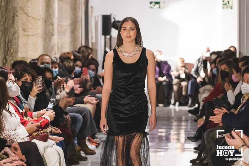 GALERÍA: Diseño "made in Lucena": Ocho jóvenes creadores locales muestran su trabajo en la novedosa Pasarela 868. Las fotos