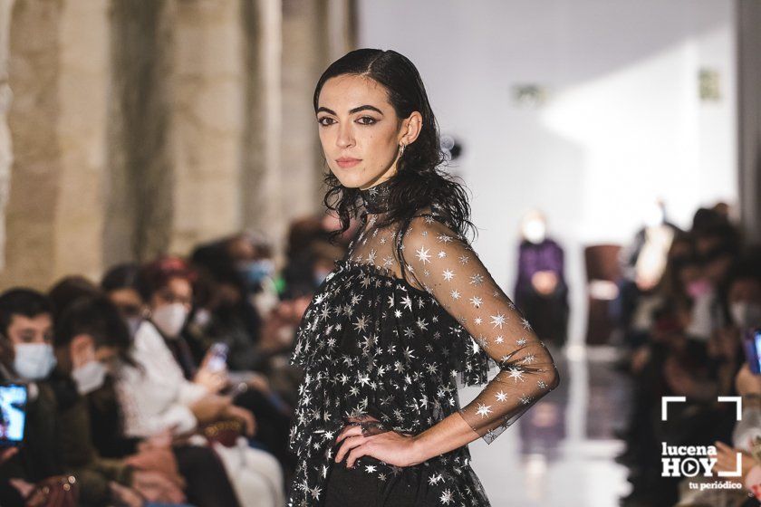 GALERÍA: Diseño "made in Lucena": Ocho jóvenes creadores locales muestran su trabajo en la novedosa Pasarela 868. Las fotos