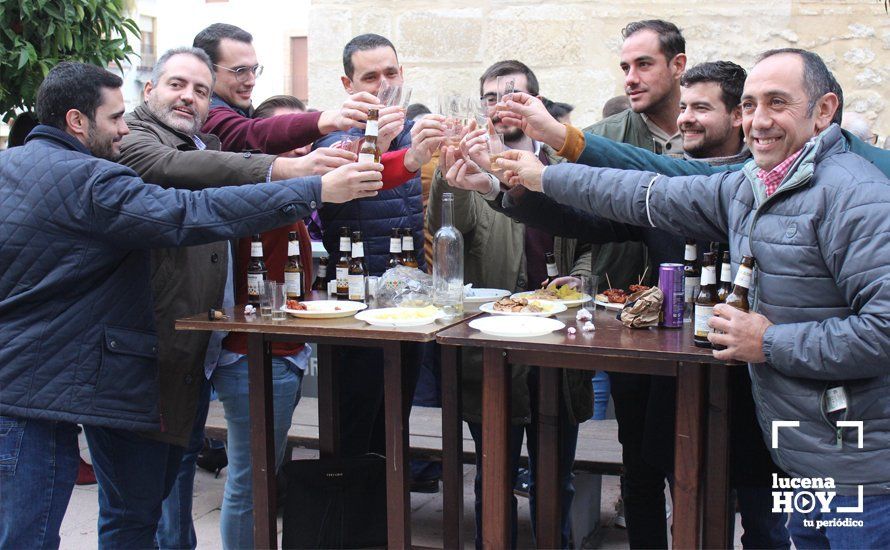GALERÍA: El barrio de Santiago adelanta la Navidad de la mano de la Zambomba Flamenca GALERÍA: El barrio de Santiago adelanta la Navidad de la mano de la Zambomba Flamenca