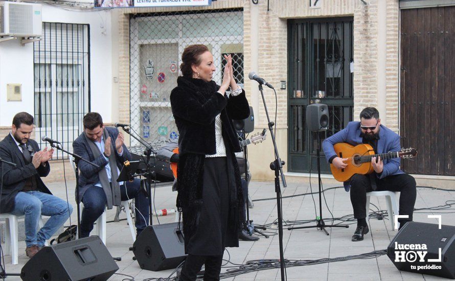 GALERÍA: El barrio de Santiago adelanta la Navidad de la mano de la Zambomba Flamenca GALERÍA: El barrio de Santiago adelanta la Navidad de la mano de la Zambomba Flamenca