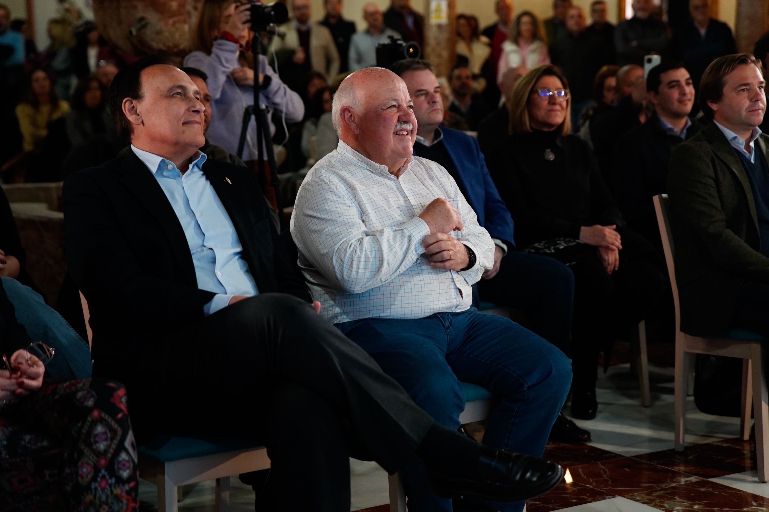 Presentación de la candidatura de Aurelio Fernández