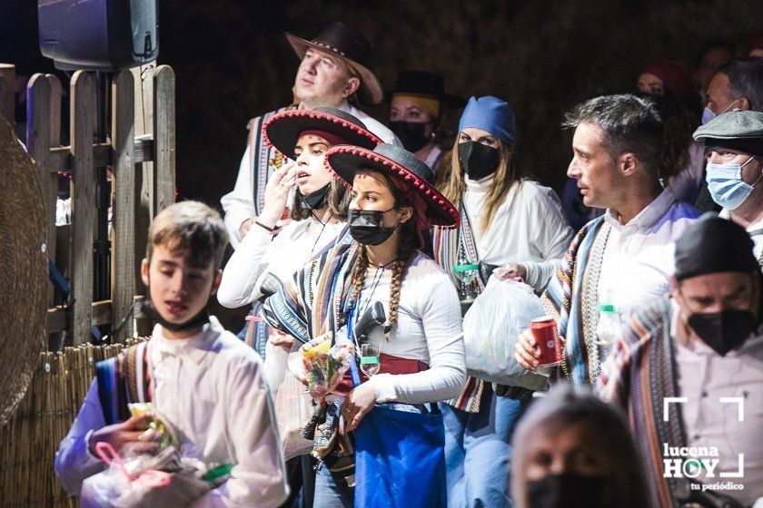 GALERÍA: Los Reyes Magos hacen parada en Campo de Aras antes de llegar a Lucena. Las fotos de la Cabalgata del Cristo