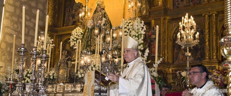  Los Obispos andaluces predican la Novena de la Virgen 