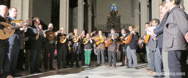  Siete coros de campanilleros cantan a la Virgen de Araceli 