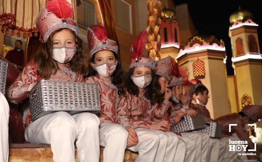 GALERÍA I: La Cabalgata de la Ilusión llena de magia, color y alegría las rondas de Lucena GALERÍA I: La Cabalgata de la Ilusión llena de magia, color y alegría las rondas de Lucena