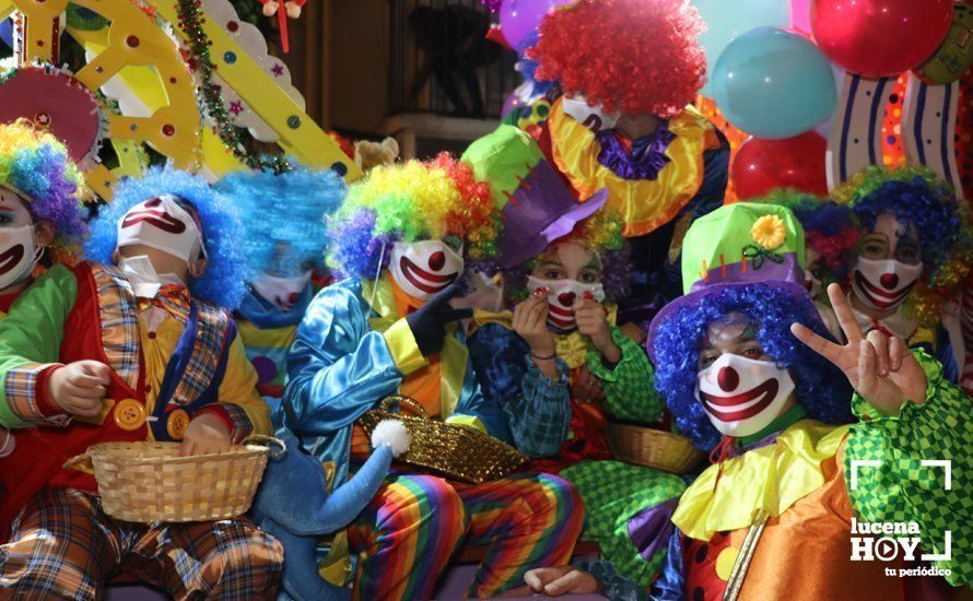 GALERÍA I: La Cabalgata de la Ilusión llena de magia, color y alegría las rondas de Lucena GALERÍA I: La Cabalgata de la Ilusión llena de magia, color y alegría las rondas de Lucena