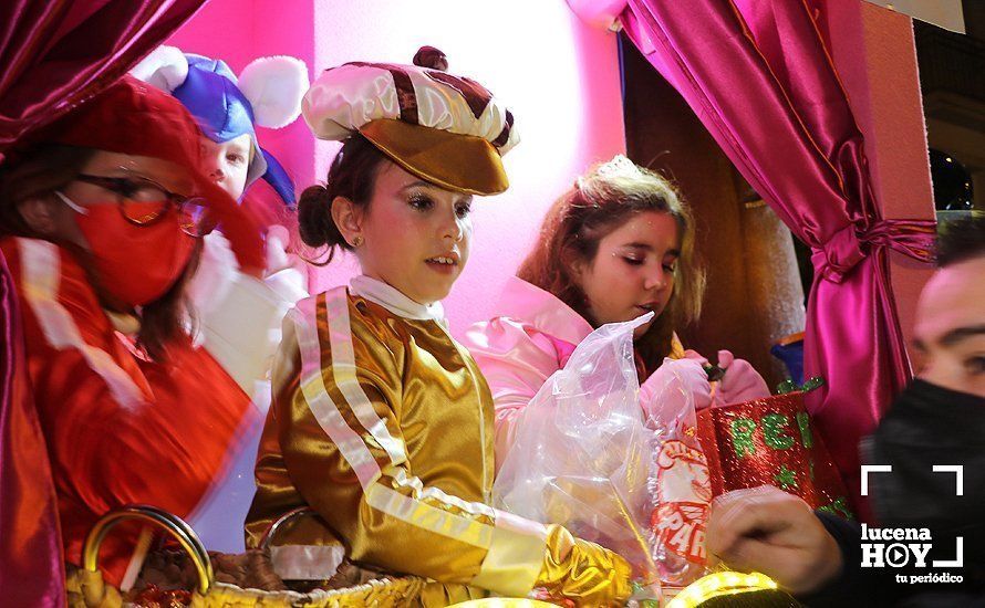 GALERÍA I: La Cabalgata de la Ilusión llena de magia, color y alegría las rondas de Lucena GALERÍA I: La Cabalgata de la Ilusión llena de magia, color y alegría las rondas de Lucena