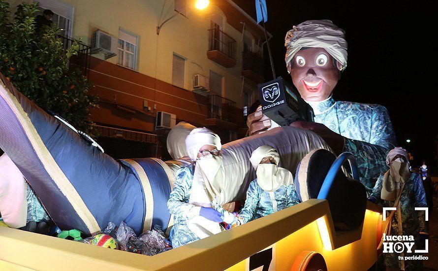 GALERÍA I: La Cabalgata de la Ilusión llena de magia, color y alegría las rondas de Lucena GALERÍA I: La Cabalgata de la Ilusión llena de magia, color y alegría las rondas de Lucena