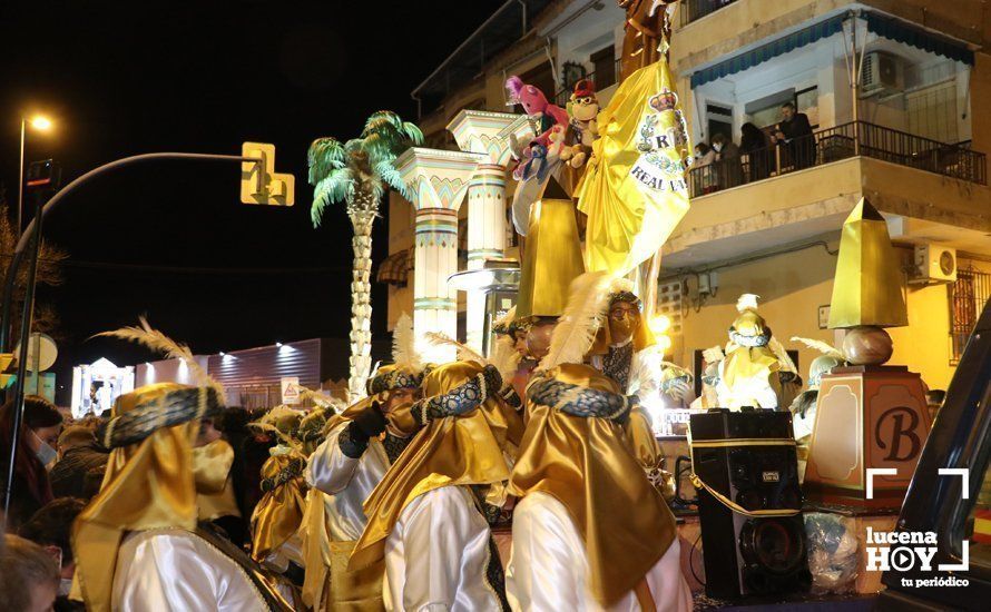 GALERÍA I: La Cabalgata de la Ilusión llena de magia, color y alegría las rondas de Lucena