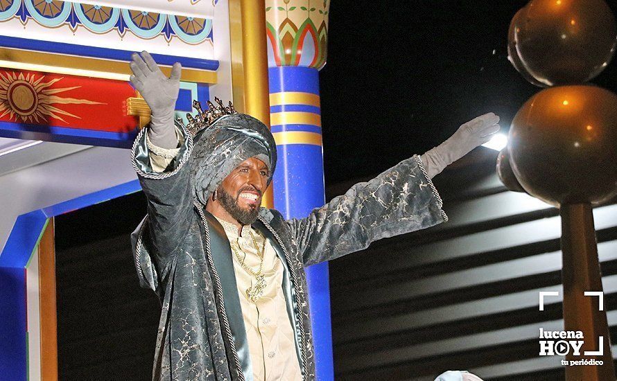 GALERÍA I: La Cabalgata de la Ilusión llena de magia, color y alegría las rondas de Lucena GALERÍA I: La Cabalgata de la Ilusión llena de magia, color y alegría las rondas de Lucena