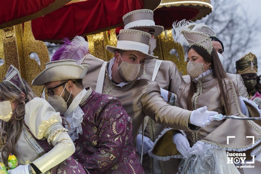 GALERÍA II: Y la magia volvió a Lucena con la Cabalgata de la Ilusión: Las mejores fotos de la jornada