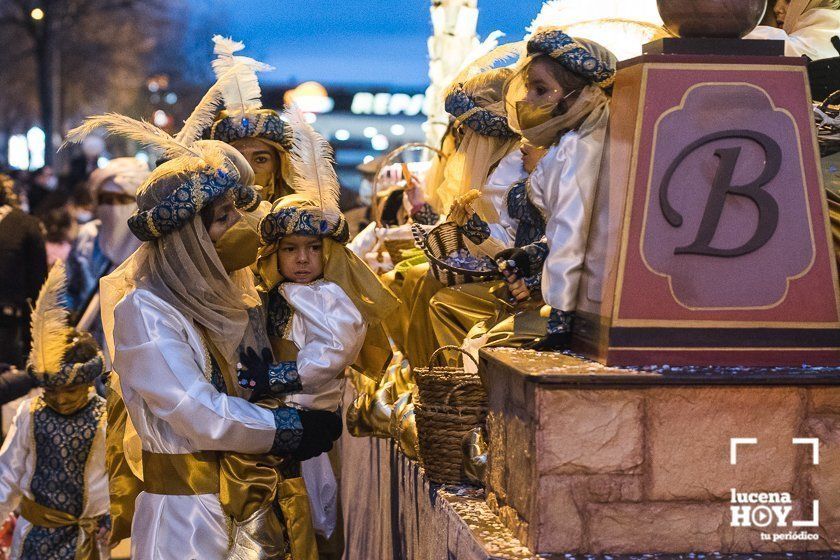 GALERÍA II: Y la magia volvió a Lucena con la Cabalgata de la Ilusión: Las mejores fotos de la jornada