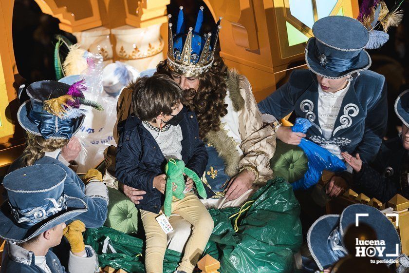 GALERÍA II: Y la magia volvió a Lucena con la Cabalgata de la Ilusión: Las mejores fotos de la jornada