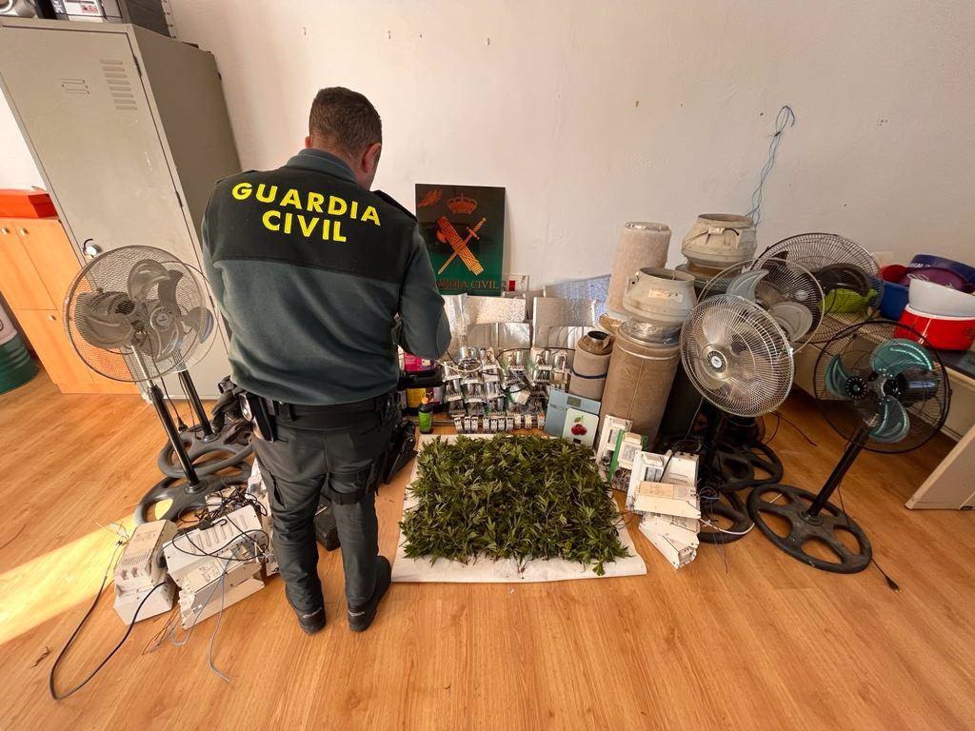 Material incautado en esta operación de la Guardia Civil