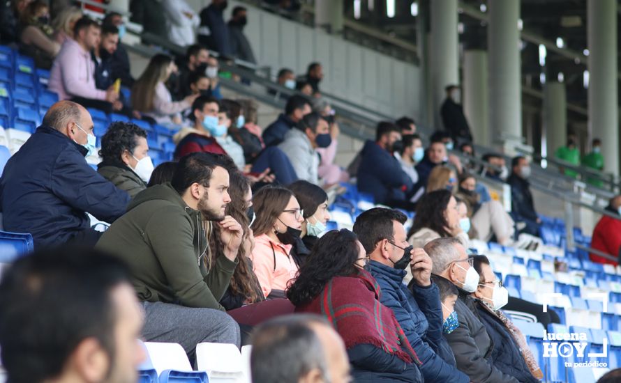 GALERÍA: El Lucecor suma su segunda victoria consecutiva ante el Castro del Río (2-0). Las fotos del partido