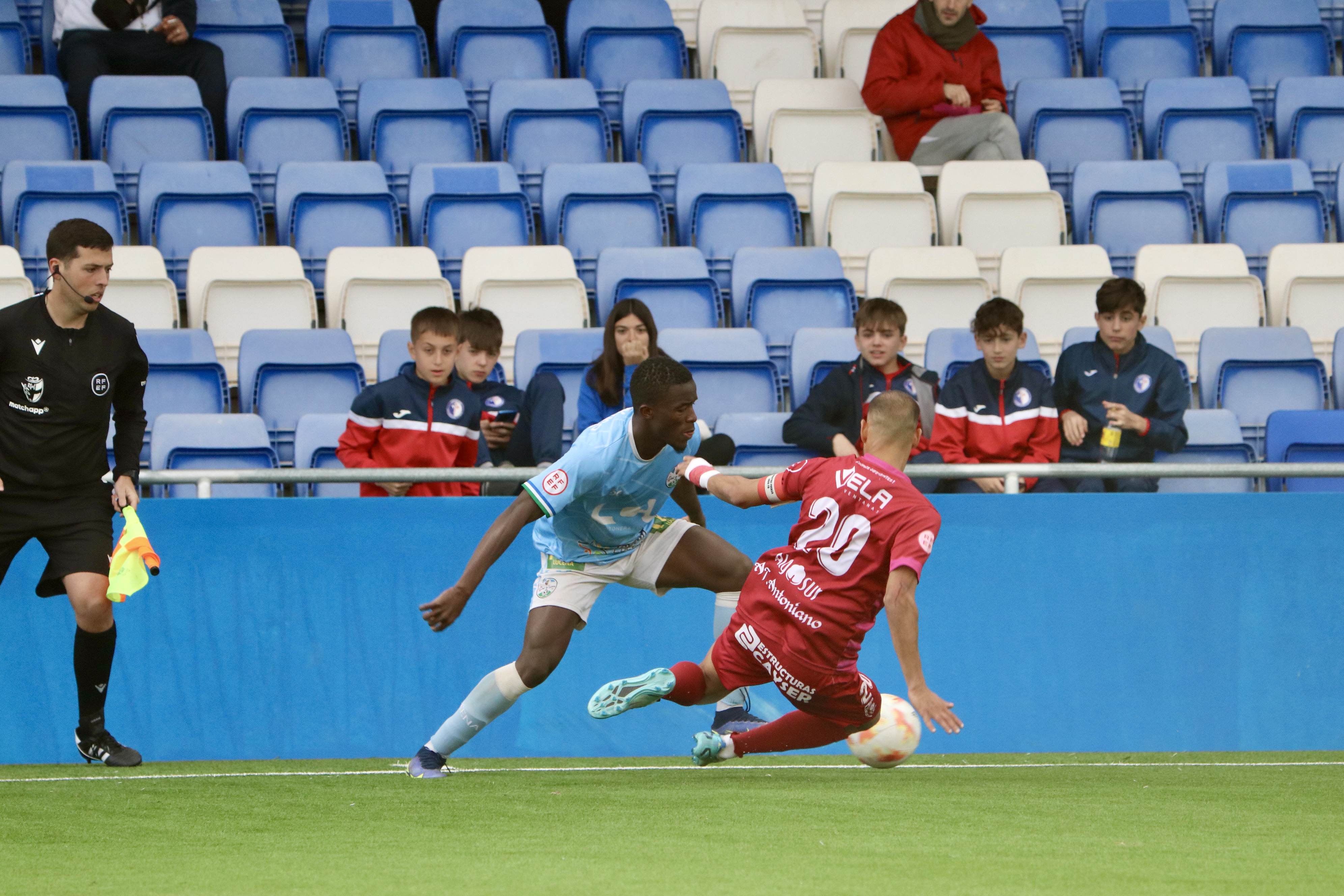 Ciudad de Lucena - Atlético Antoniano (0-2) Ciudad de Lucena - Atlético Antoniano (0-2)