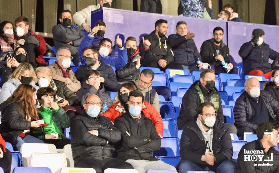 GALERÍA: El Ciudad de Lucena suma y sigue frente al Córdoba B (2-1). Las fotos del partido GALERÍA: El Ciudad de Lucena suma y sigue frente al Córdoba B (2-1). Las fotos del partido