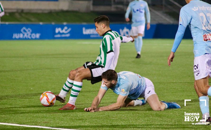GALERÍA: El Ciudad de Lucena suma y sigue frente al Córdoba B (2-1). Las fotos del partido GALERÍA: El Ciudad de Lucena suma y sigue frente al Córdoba B (2-1). Las fotos del partido
