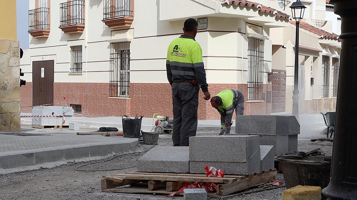 Trabajos en la calle Río Anzur, esta mañana