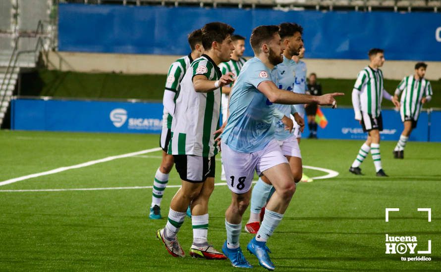 GALERÍA: El Ciudad de Lucena suma y sigue frente al Córdoba B (2-1). Las fotos del partido GALERÍA: El Ciudad de Lucena suma y sigue frente al Córdoba B (2-1). Las fotos del partido