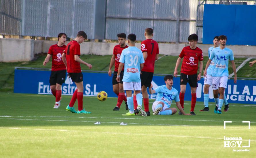 DEPORTE BASE / GALERÍA: El Juvenil A de la Fundación Lucena CF mantiene vivas sus aspiraciones de ascenso tras derrotar al Egabrense (2-1). Las fotos del partido