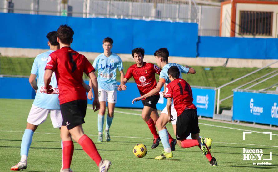 DEPORTE BASE / GALERÍA: El Juvenil A de la Fundación Lucena CF mantiene vivas sus aspiraciones de ascenso tras derrotar al Egabrense (2-1). Las fotos del partido