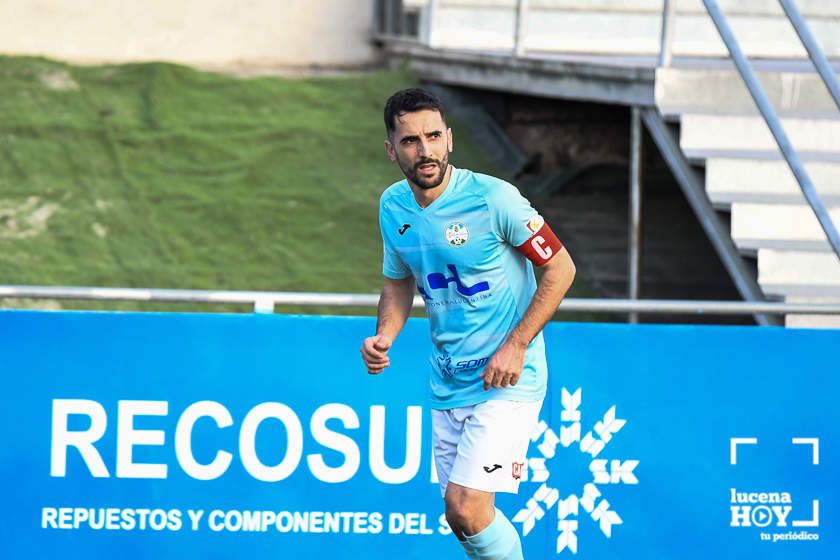 GALERÍA: El Ciudad de Lucena sigue imparable y suma tres puntos más ante el Ceuta B (3-2). Las fotos del partido GALERÍA: El Ciudad de Lucena sigue imparable y suma tres puntos más ante el Ceuta B (3-2). Las fotos del partido