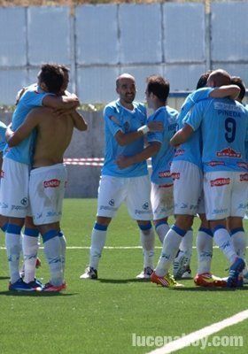 El Ciudad de Lucena gana en Almedinilla y pisa el ascenso (0-2) 
