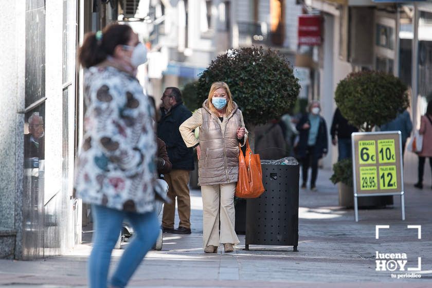 GALERÍA: Las imágenes del primer día sin obligación de usar mascarilla en las calles del centro de Lucena