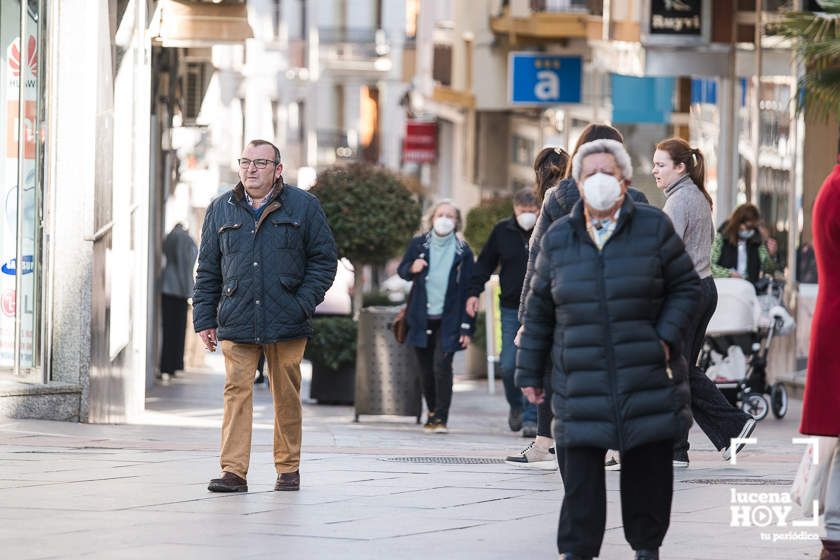 GALERÍA: Las imágenes del primer día sin obligación de usar mascarilla en las calles del centro de Lucena