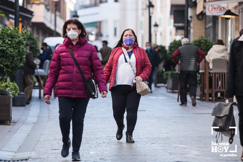 GALERÍA: Las imágenes del primer día sin obligación de usar mascarilla en las calles del centro de Lucena