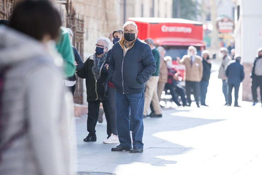 GALERÍA: Las imágenes del primer día sin obligación de usar mascarilla en las calles del centro de Lucena