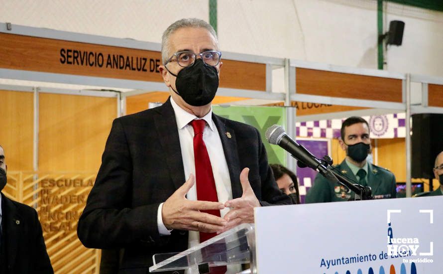 GALERÍA: Las fotos del Salón del Estudiante de Lucena, inaugurado esta mañana.