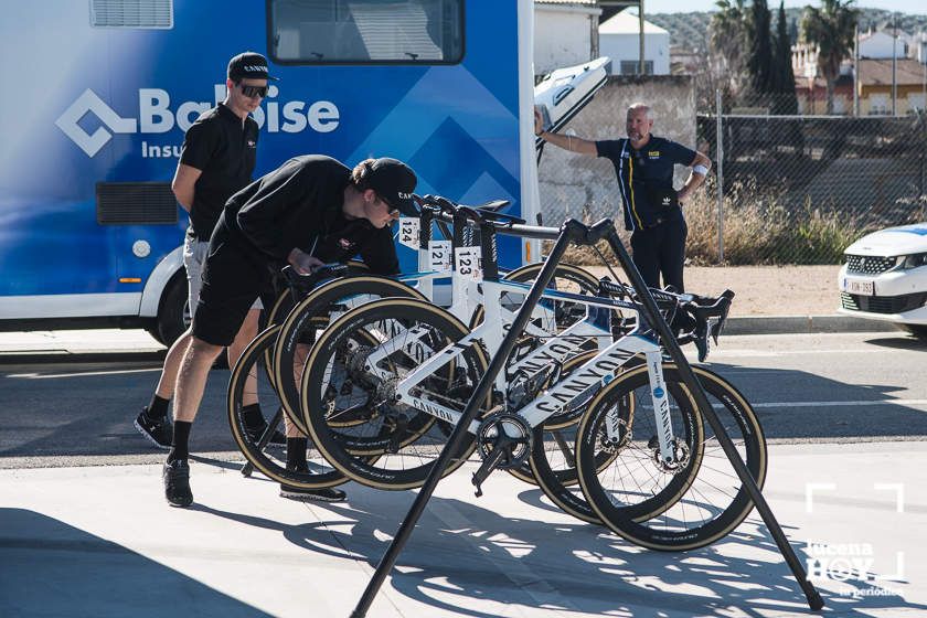 GALERÍA: Así hemos visto la salida de la Vuelta Ciclista a Andalucía desde Lucena