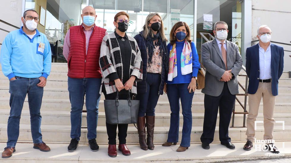  Un momento de la visita al centro de salud Lucena II 