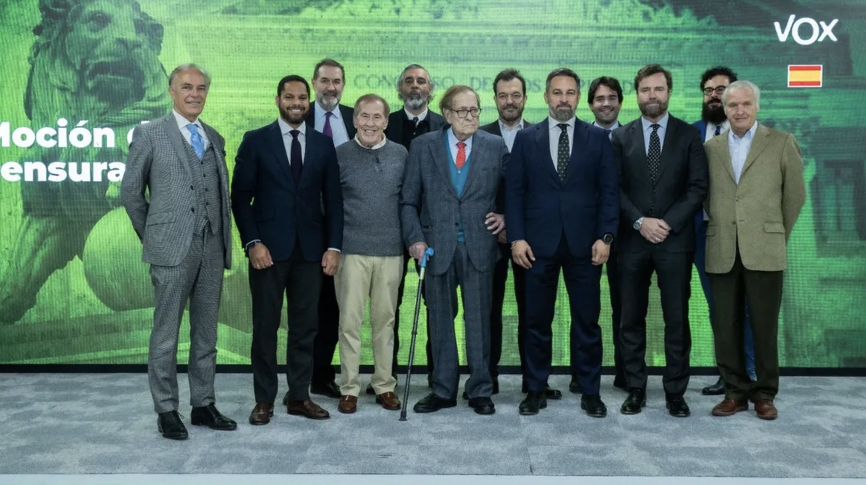 Vicente Dalda, entre los asesores que acompañaron a Ramón Tamames a la presentación de su candidatura en la sede de Vox