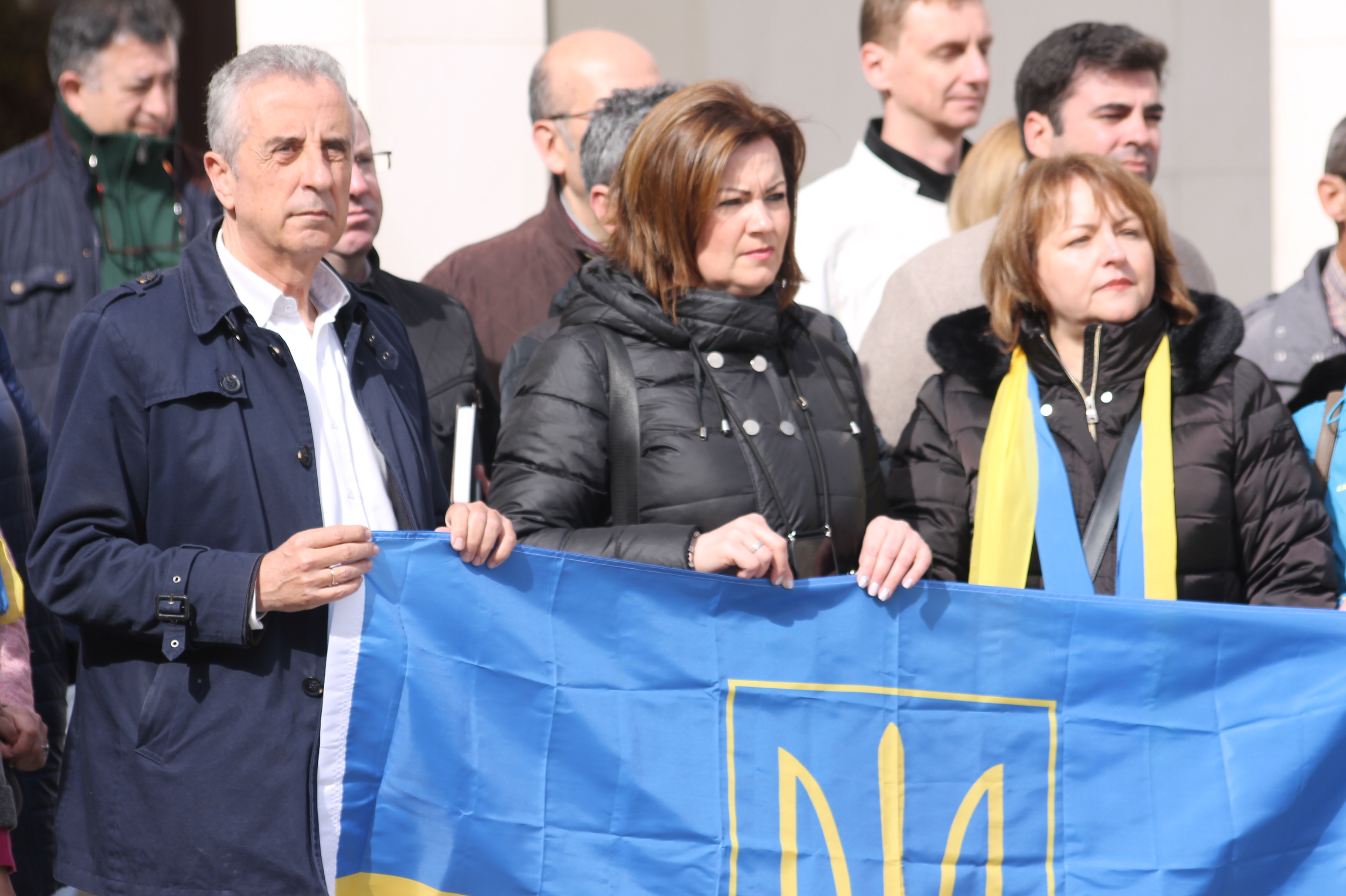 Concentración silenciosa por el aniversario de la guerra en Ucrania