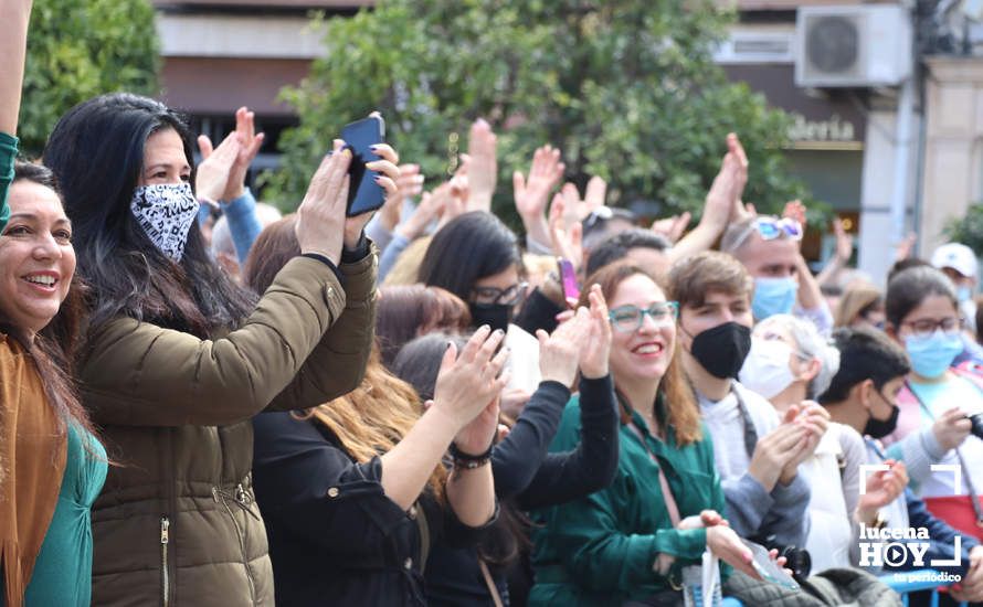 GALERÍA: David de María pone el colofón musical al Día de Andalucía con un multitudinario concierto en la Plaza Nueva