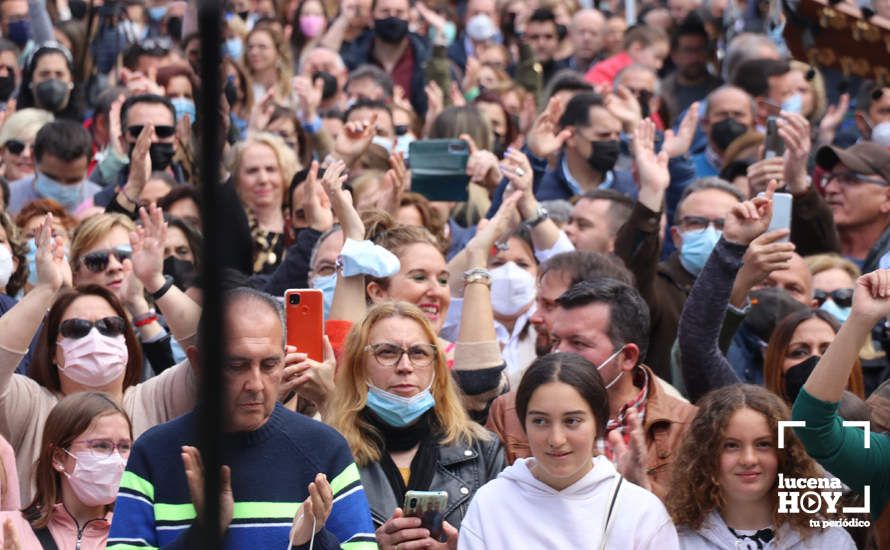 GALERÍA: David de María pone el colofón musical al Día de Andalucía con un multitudinario concierto en la Plaza Nueva