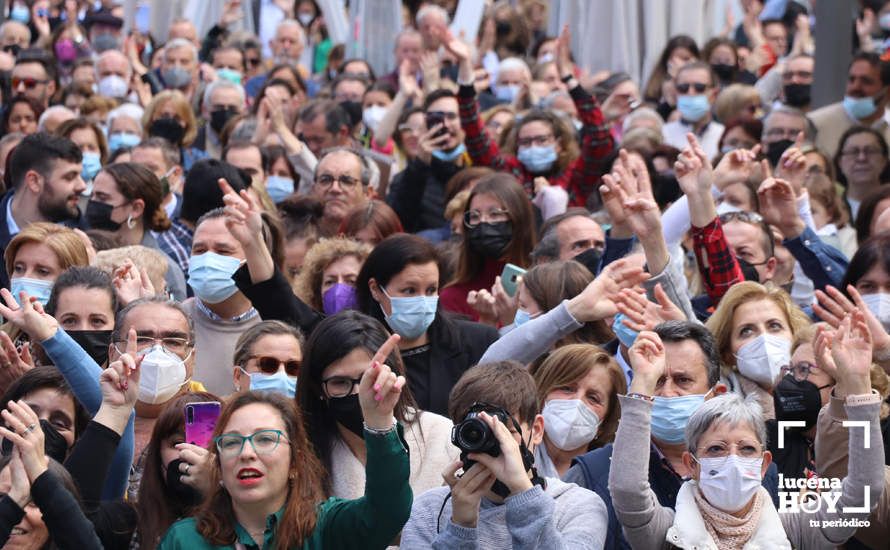 GALERÍA: David de María pone el colofón musical al Día de Andalucía con un multitudinario concierto en la Plaza Nueva