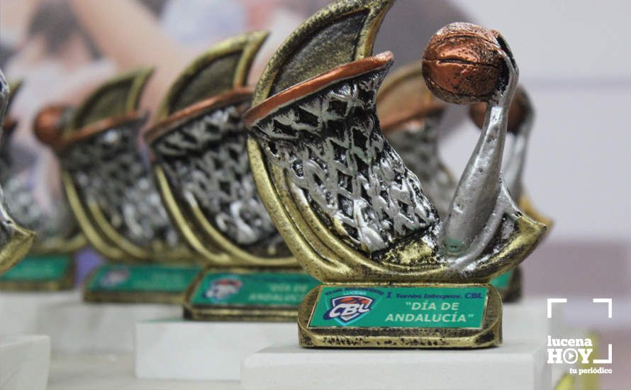 GALERÍA: El I Torneo CBL Día de Andalucía deja en el Pabellón de Deportes una magnífica jornada de baloncesto GALERÍA: El I Torneo CBL Día de Andalucía deja en el Pabellón de Deportes una magnífica jornada de baloncesto