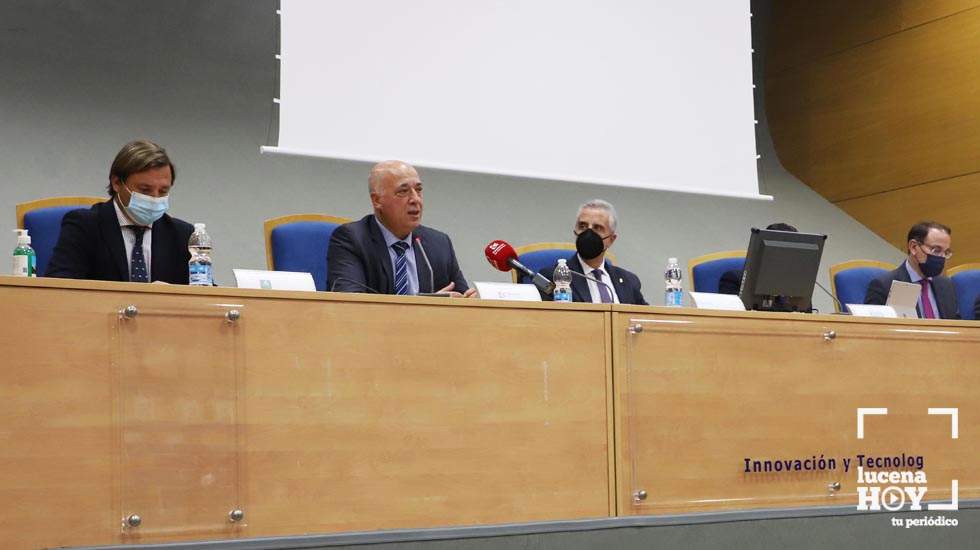  Antonio Ruiz durante su intervención en las jornadas organizadas por AFAR 