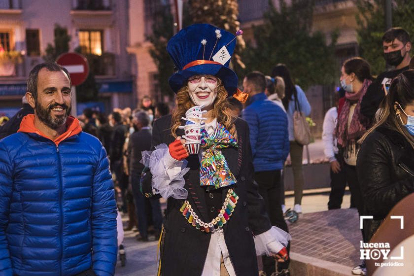 GALERÍA: El Pasacalles llena de alegría y colorido las calles del centro de Lucena