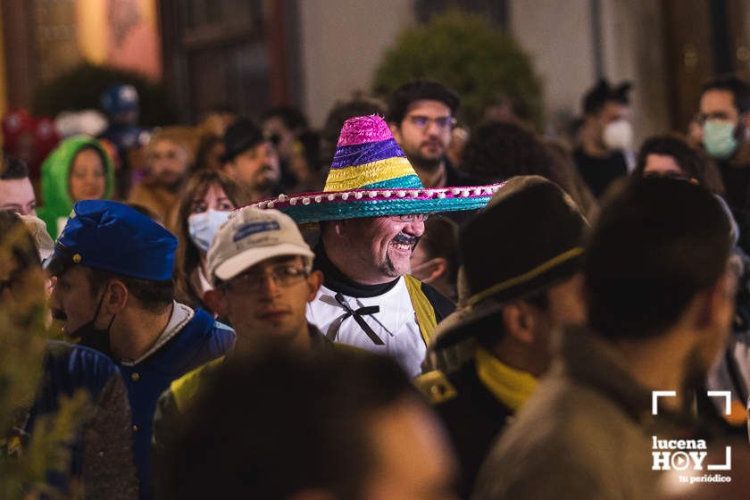 GALERÍA: El Pasacalles llena de alegría y colorido las calles del centro de Lucena