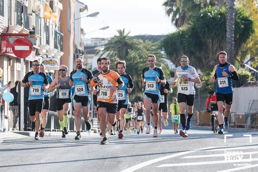 GALERÍA I: Las fotos de la VIII Media Maratón de Lucena