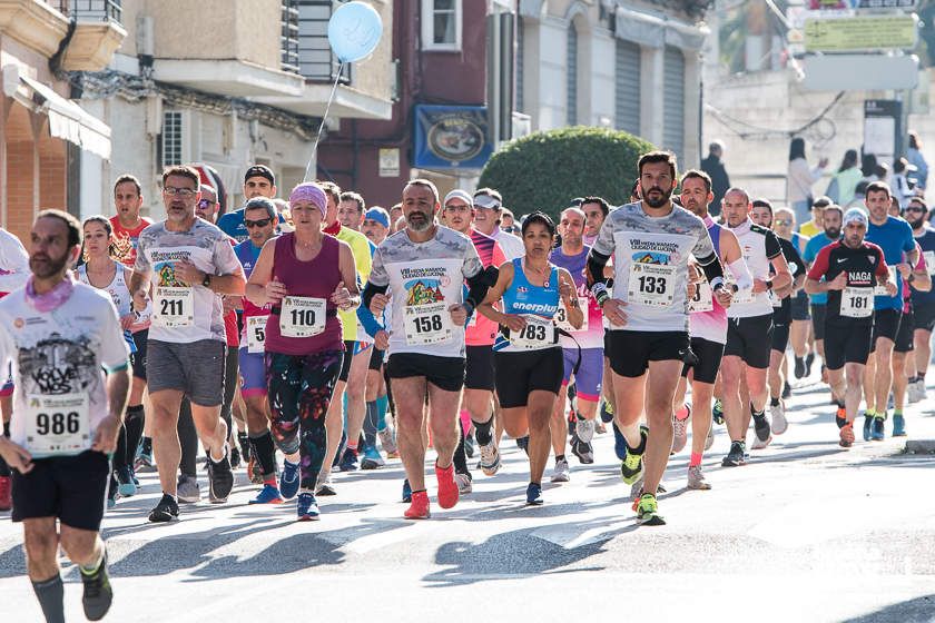 GALERÍA I: Las fotos de la VIII Media Maratón de Lucena