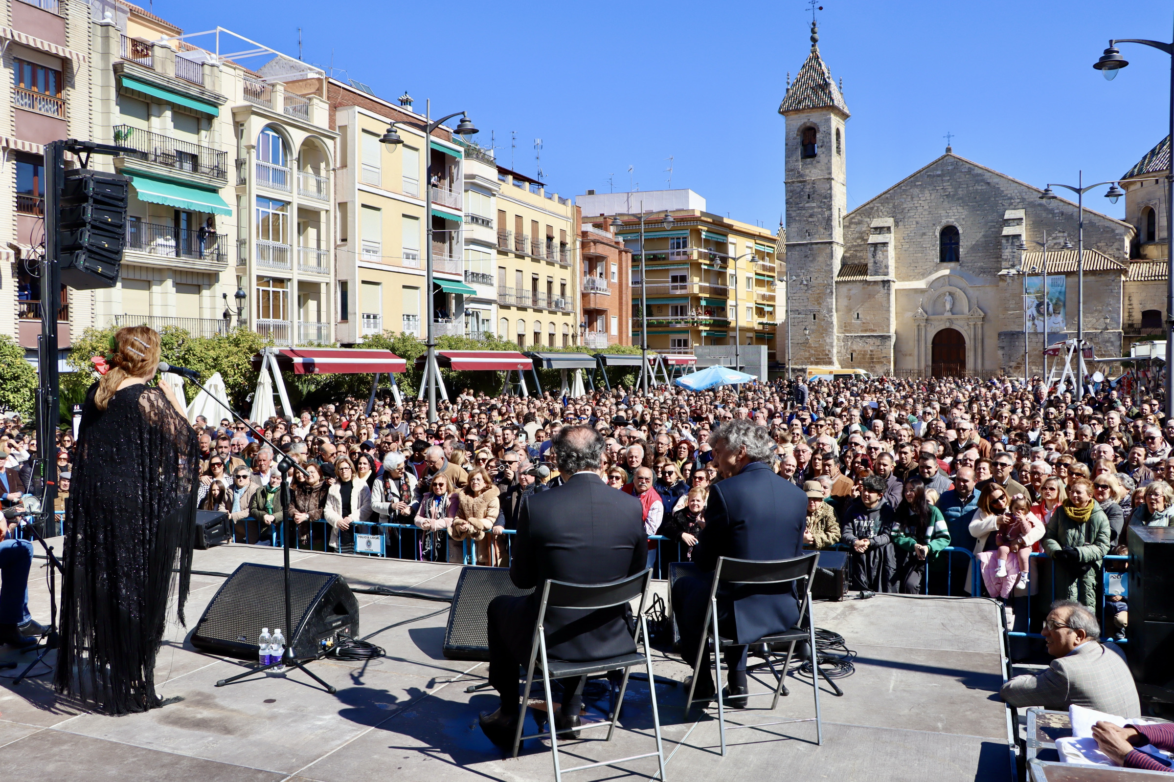 Día de Andalucía en Lucena: Estrella Morente en la Plaza Nueva Día de Andalucía en Lucena: Estrella Morente en la Plaza Nueva