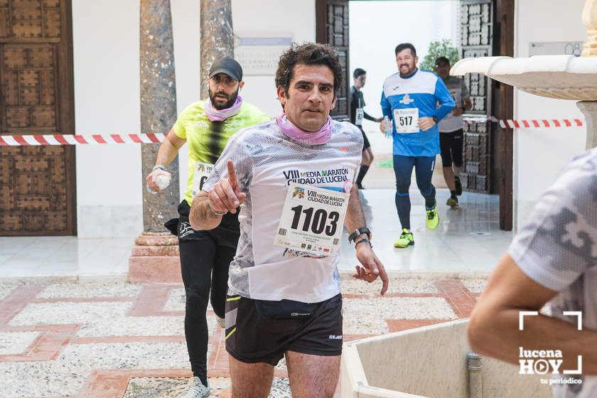 GALERÍA I: Las fotos de la VIII Media Maratón de Lucena