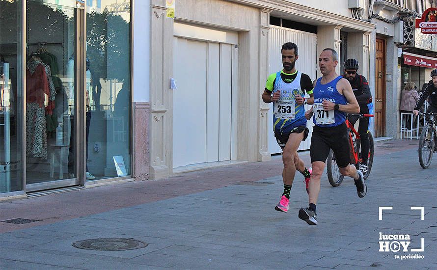 GALERÍA II: Las fotos de la VIII Media Maratón de Lucena.